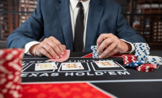Suasana casino online langsung di perangkat mobile melalui angkasa17
